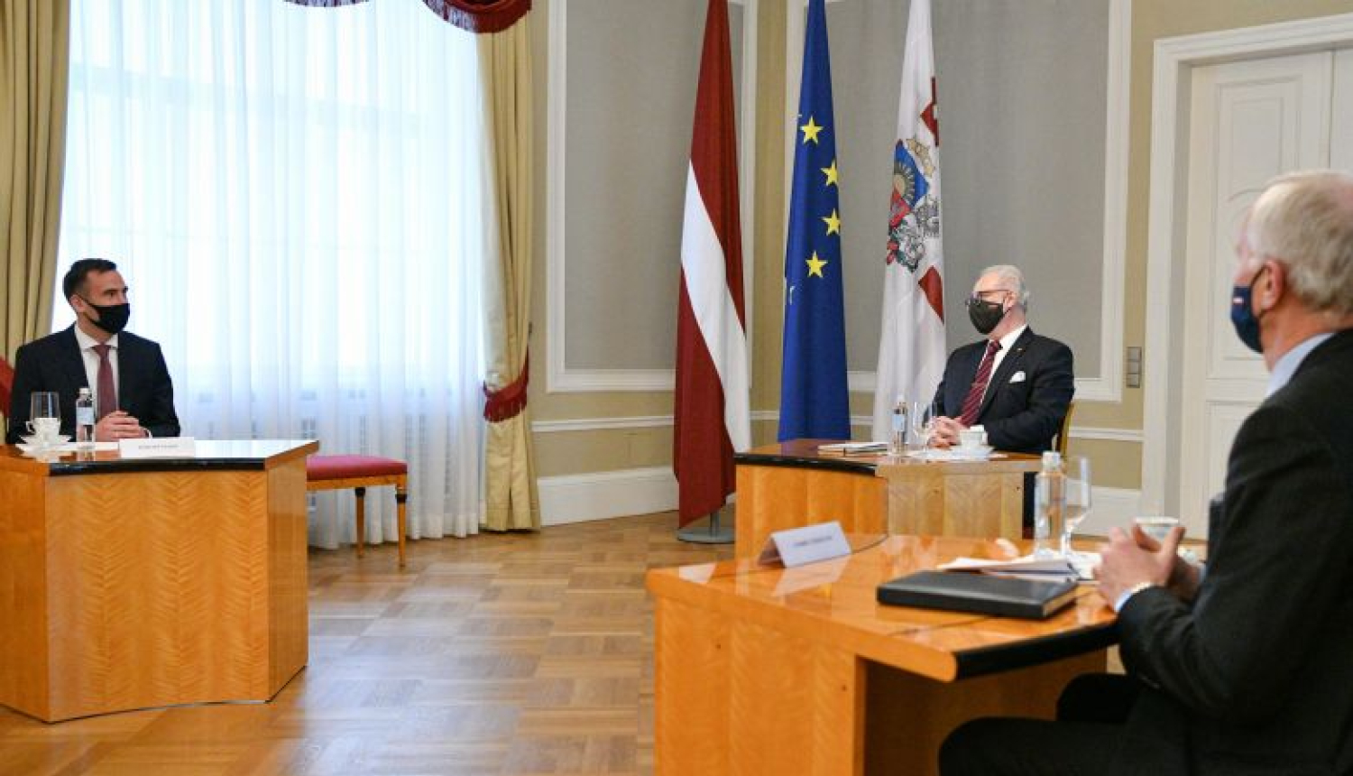 Valsts prezidents un Rīgas mērs: Pašvaldību likumā ir jābūt nostiprinātām galvaspilsētas funkcijām