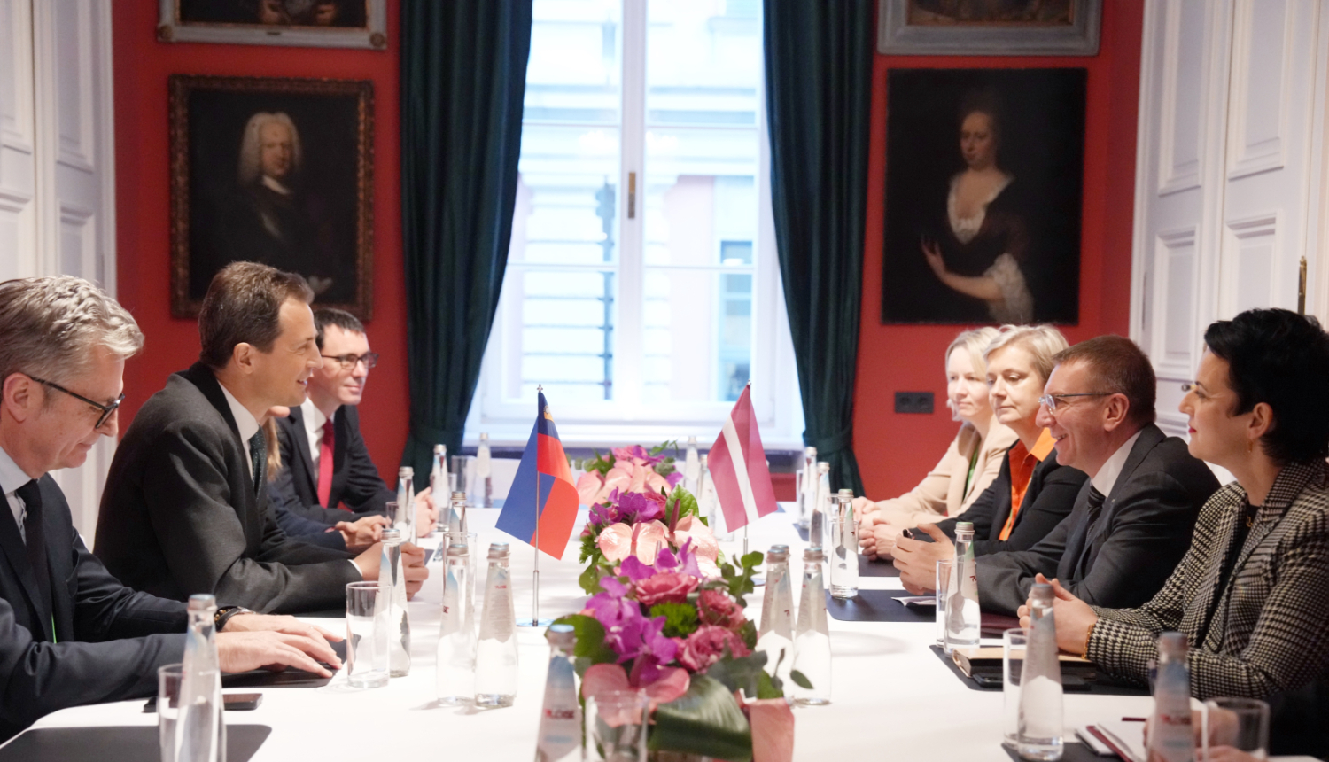 Valsts prezidents ar Lihtenšteinas kroņprinci pārrunā sadarbību Krievijas atbildības nodrošināšanā