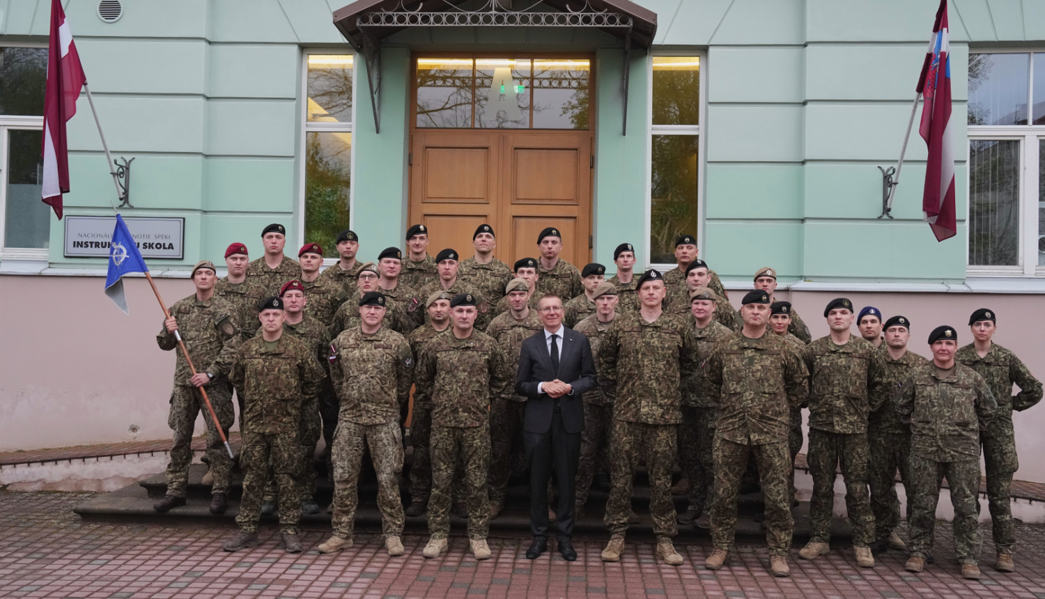 15.05.2025. Valsts prezidenta Edgara Rinkēviča vizīte Nacionālo bruņoto spēku Instruktoru skolā