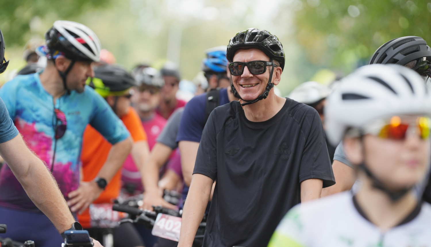 Valsts prezidents pirms starta Vienības braucienā Siguldā