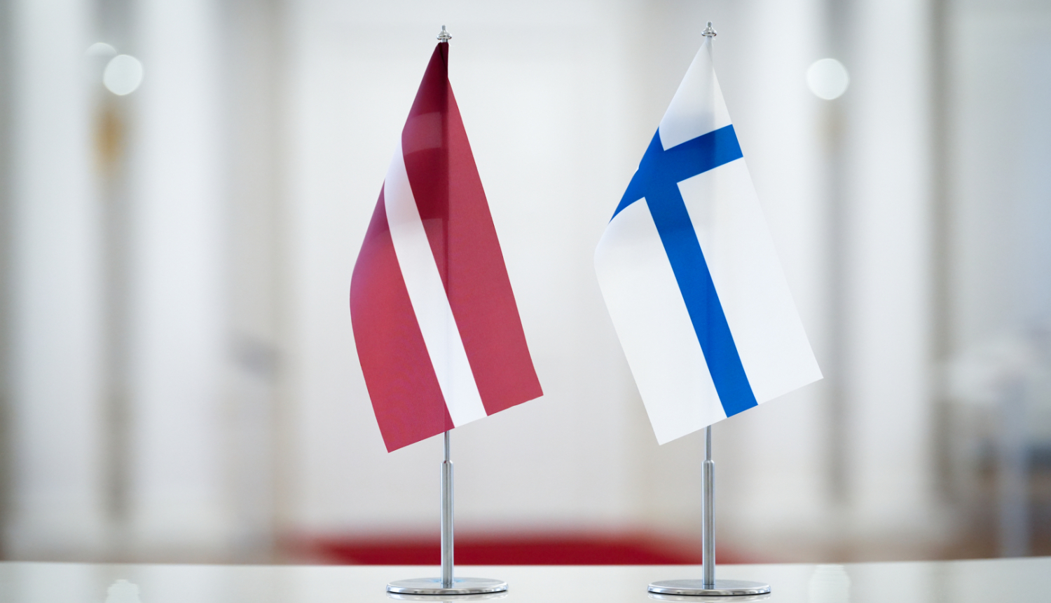 Latviju valsts vizītē apmeklēs Somijas prezidents Aleksandrs Stubs un dzīvesbiedre Sūzana Inesa-Stuba