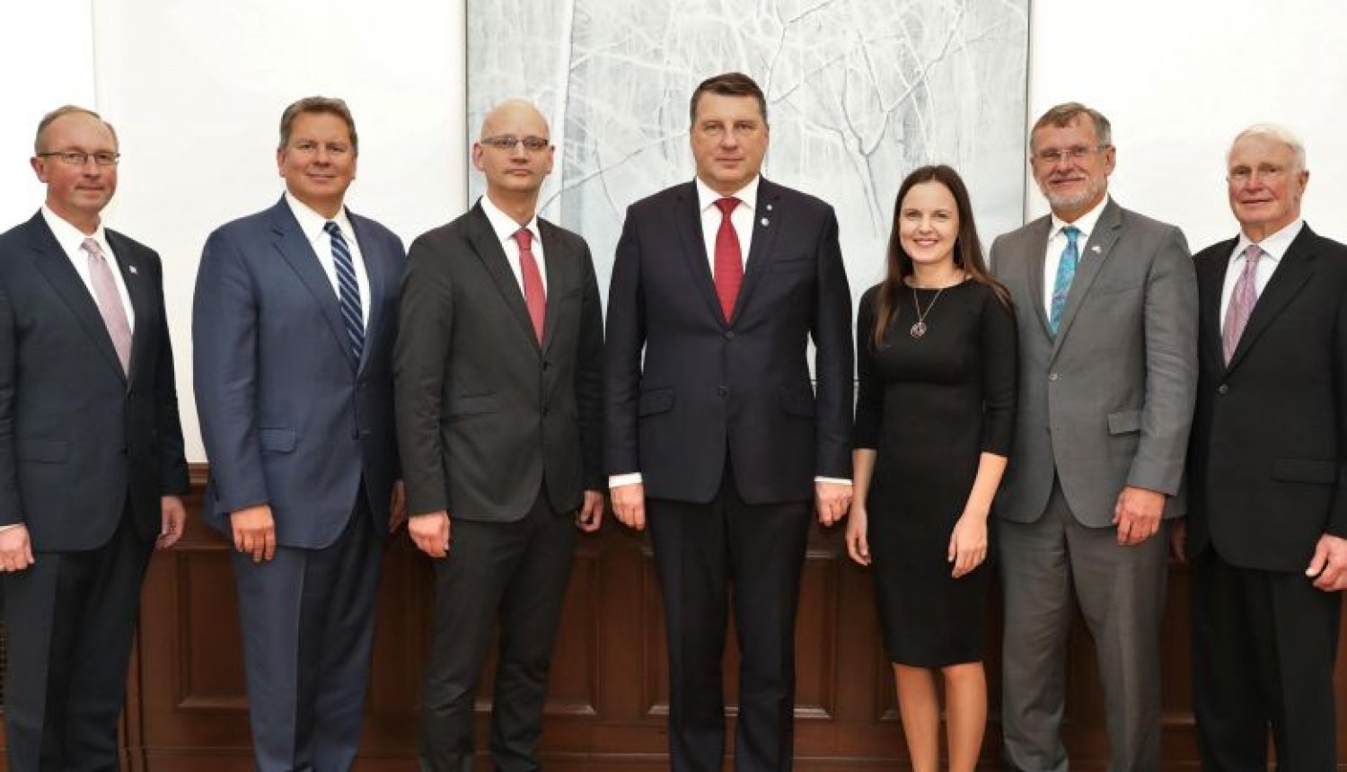 Valsts prezidents tiekas ar Pasaules brīvo latviešu apvienības pārstāvjiem