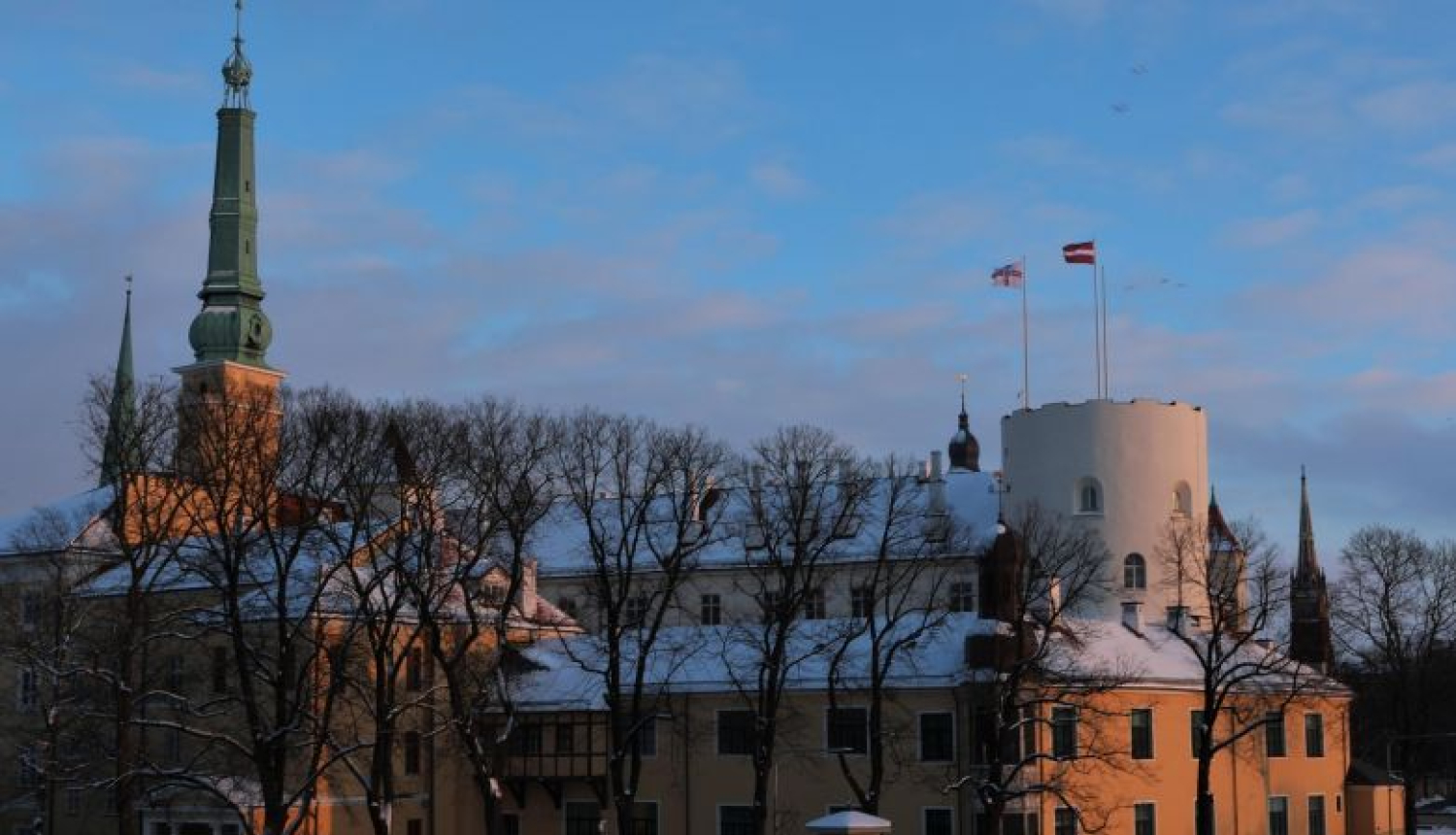 Aicinām skolēnus Ēnu dienā iepazīt Valsts prezidenta darbu