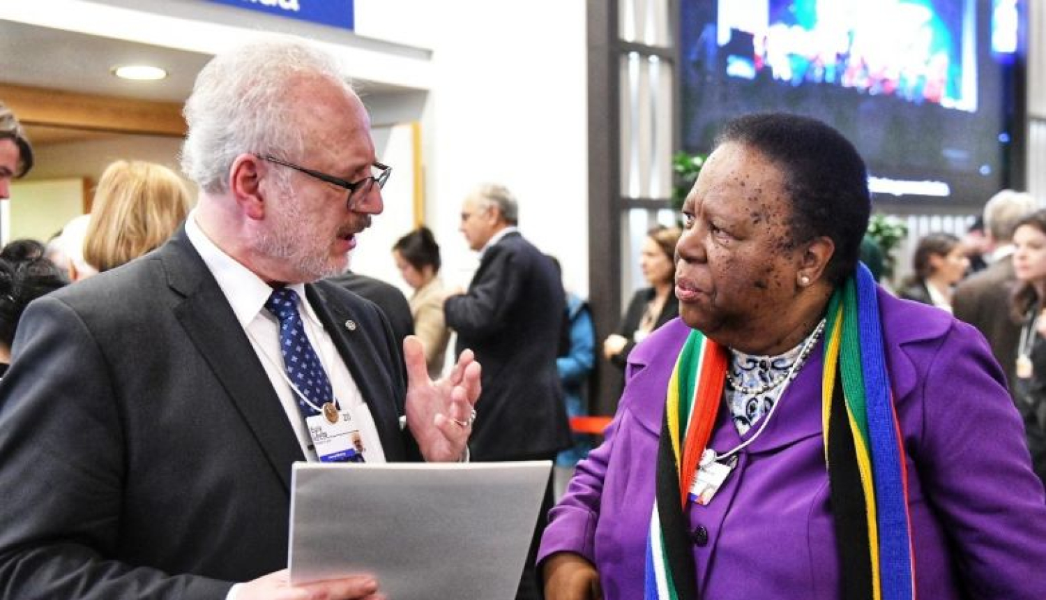 E. Levits iesniedz piedāvājumu Dienvidāfrikas prezidentam par tiesisko sadarbību krimināllietās