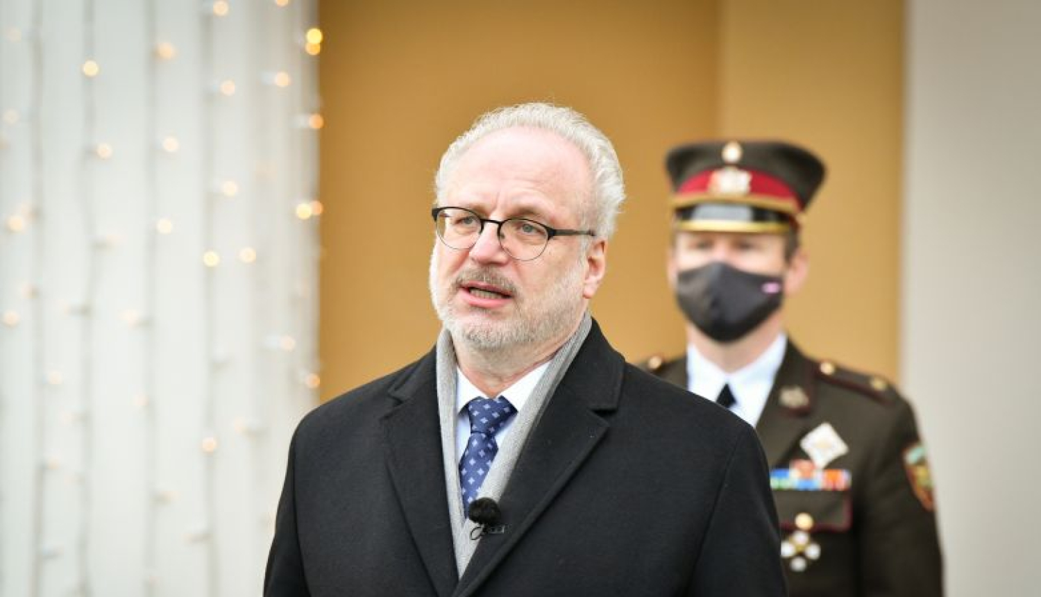 Valsts prezidents sveic Ziemassvētkos Latvijas seniorus