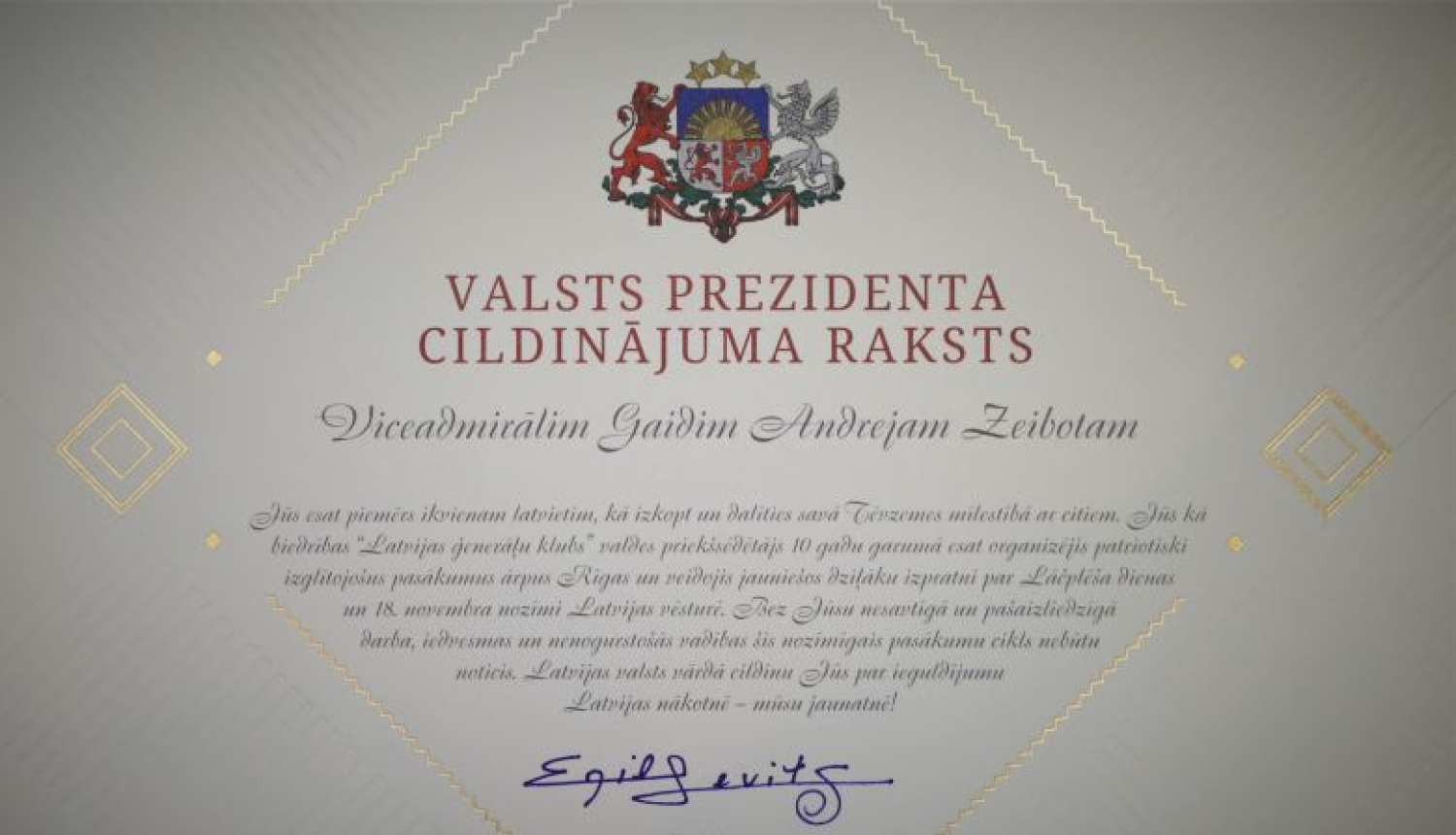 Valsts prezidents piešķir Cildinājuma rakstu viceadmirālim Gaidim Andrejam Zeibotam