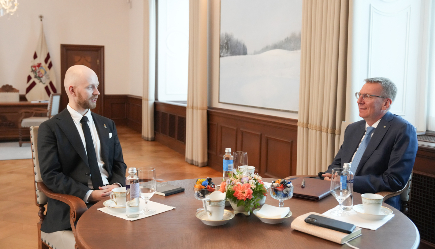 Valsts prezidenta Edgara Rinkēviča tikšanās ar Saeimas frakcijas “Progresīvie” priekšsēdētāju Andri Šuvajevu