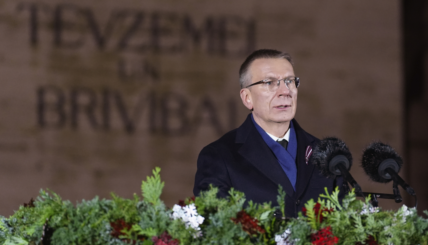 Valsts prezidenta Edgara Rinkēviča uzruna Latvijas proklamēšanas 107. gadadienā pie Brīvības pieminekļa