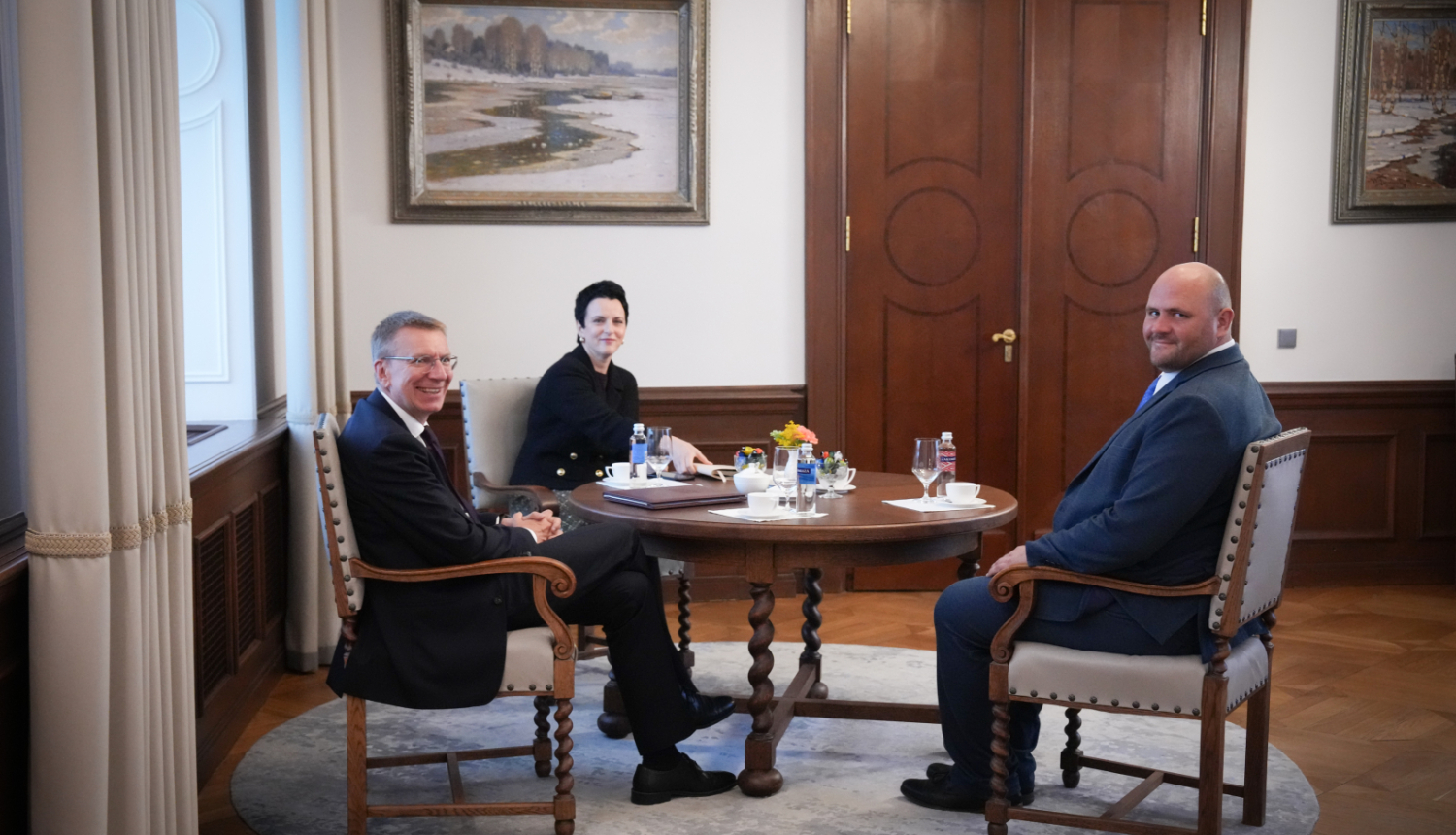 12.09.2025. Valsts prezidents Edgars Rinkēvičs tiekas ar Jelgavas valstspilsētas domes priekšsēdētāju Mārtiņu Daģi