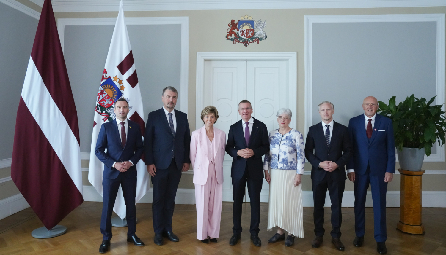 21.08.2025. Valsts prezidenta Edgara Rinkēviča tikšanās ar Eiropas Parlamenta deputātiem no Latvijas