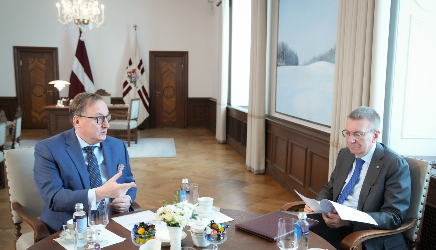 30.01.2026. Valsts prezidenta Edgara Rinkēviča tikšanās ar Latvijas Bankas prezidentu Mārtiņu Kazāku