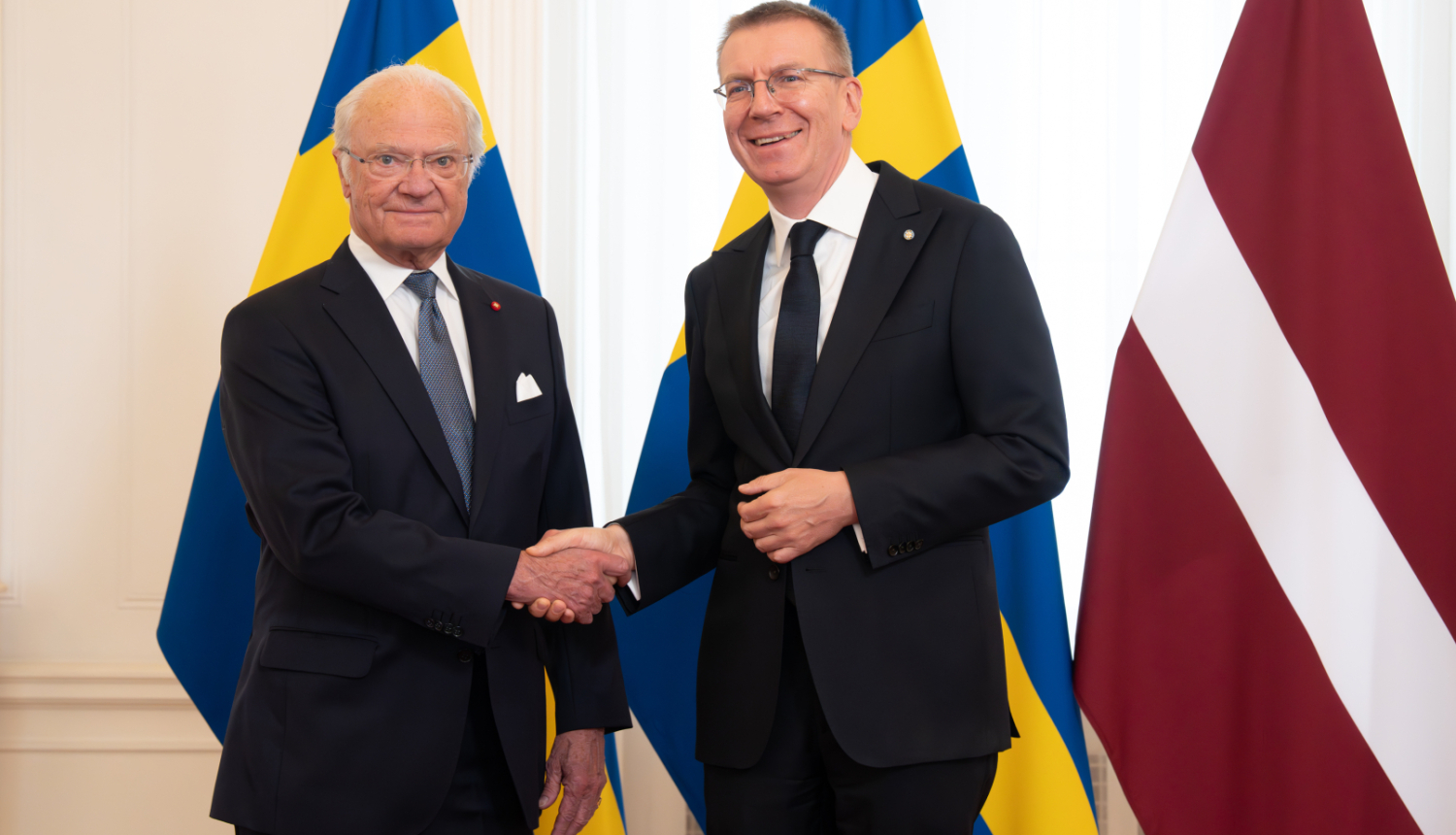 22.05.2025. Viņa Majestātes Zviedrijas karaļa Kārļa XVI Gustava sagaidīšana un tikšanās ar Valsts prezidentu Edgaru Rinkēviču Rīgas pilī