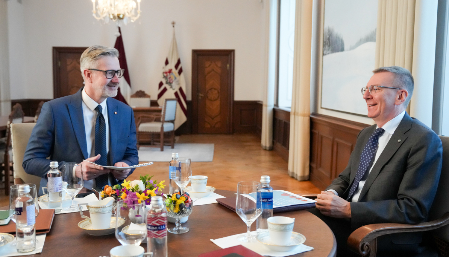 20.04.2026. Valsts prezidenta Edgara Rinkēviča tikšanās ar Birokrātiskā sloga mazināšanas rīcības grupas vadītāju Jāni Endziņu