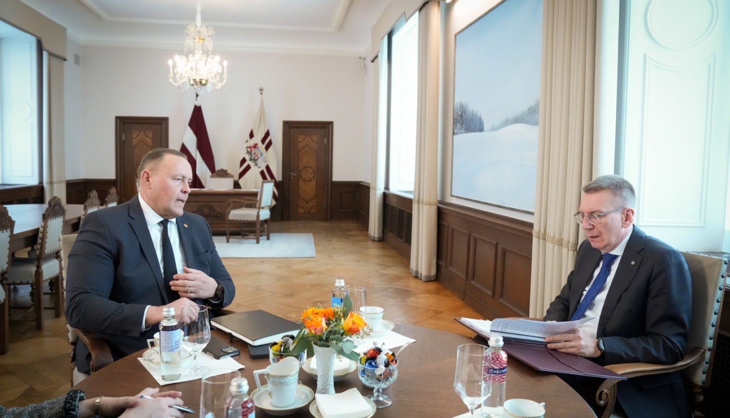 Valsts prezidenta Edgara Rinkēviča tikšanās ar iekšlietu ministru Rihardu Kozlovski Rīgas pilī