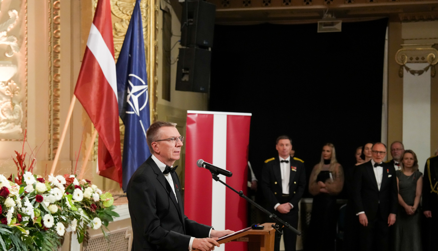 Valsts prezidents Edgars Rinkēvičs piedalās Nacionālo bruņoto spēku ikgadējā virsnieku ballē