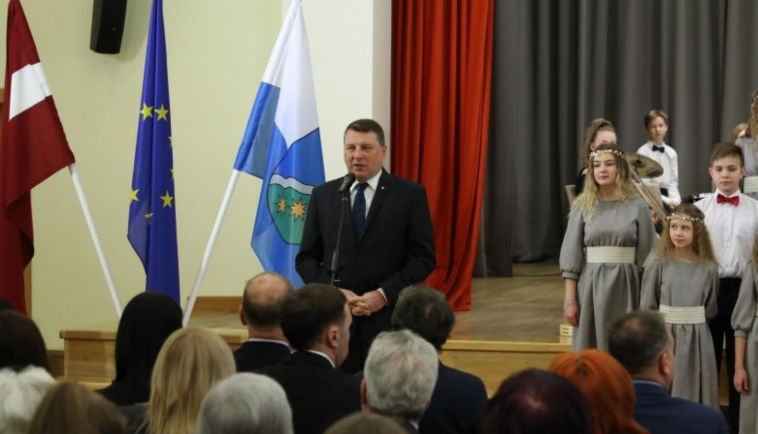 Valsts prezidents: akcija “Draudzīgais aicinājums 2019” ir mūsu iespēja sniegt savu ieguldījumu labākai izglītībai Latvijā