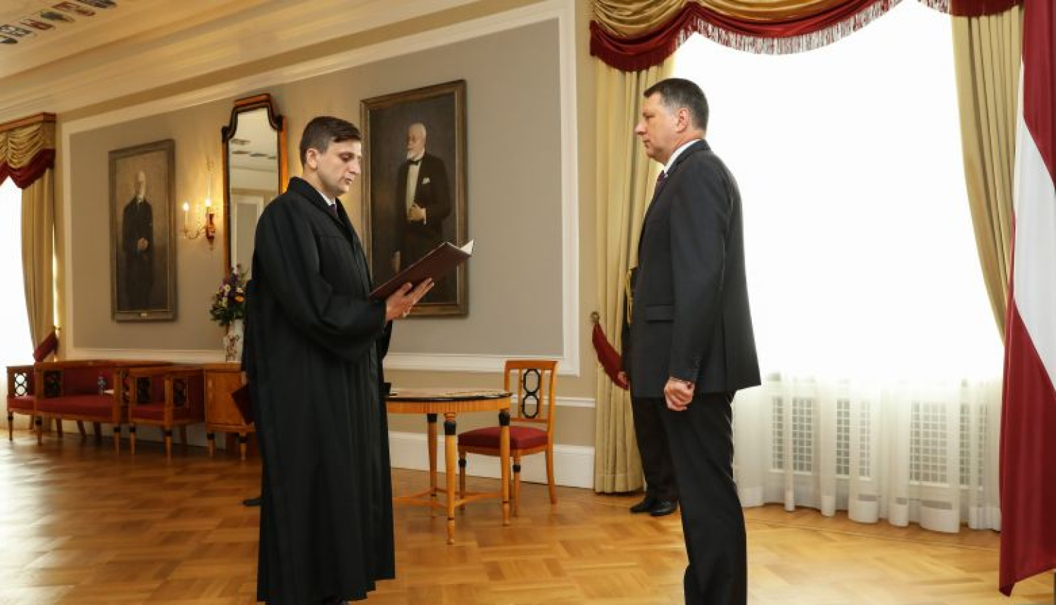 Valsts prezidents Raimonds Vējonis Rīgas pilī pieņem tiesneša zvērestu