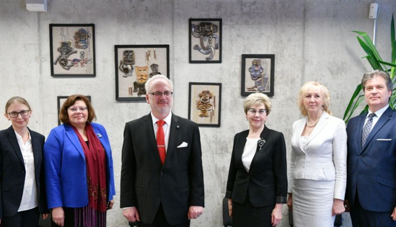 Valsts prezidents ar skolu vadību Rēzeknes “Zeimuļā” runā par kompetencēs balstītu izglītību un medijpratību