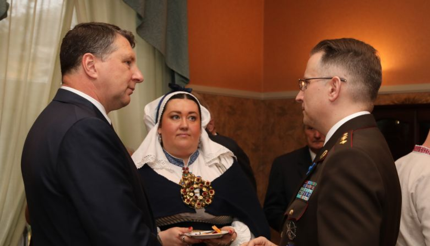 Valsts prezidents Raimonds Vējonis Tallinā tiekas ar latviešu diasporas Igaunijā pārstāvjiem