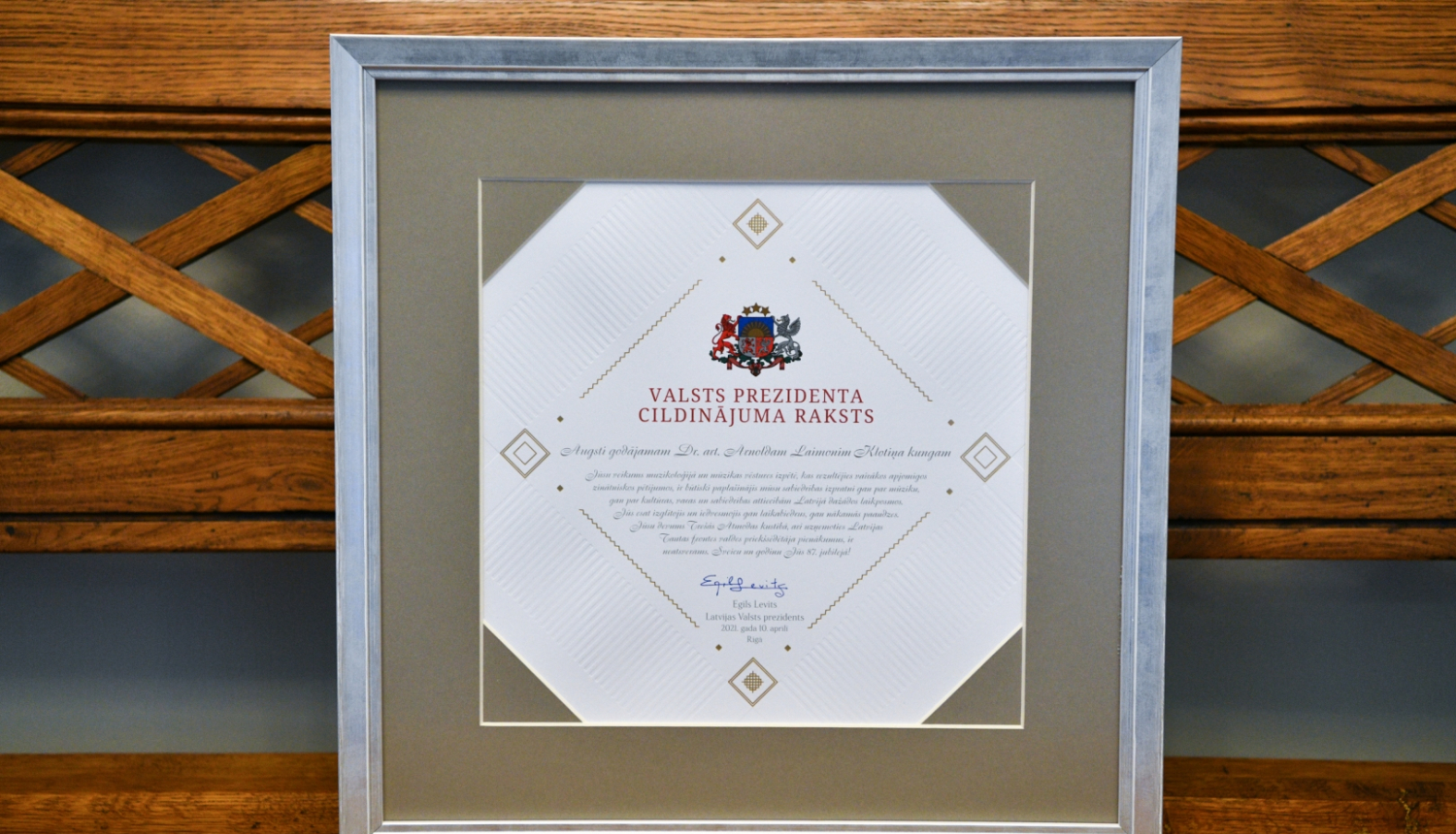 Cildinājuma raksts Klotiņam