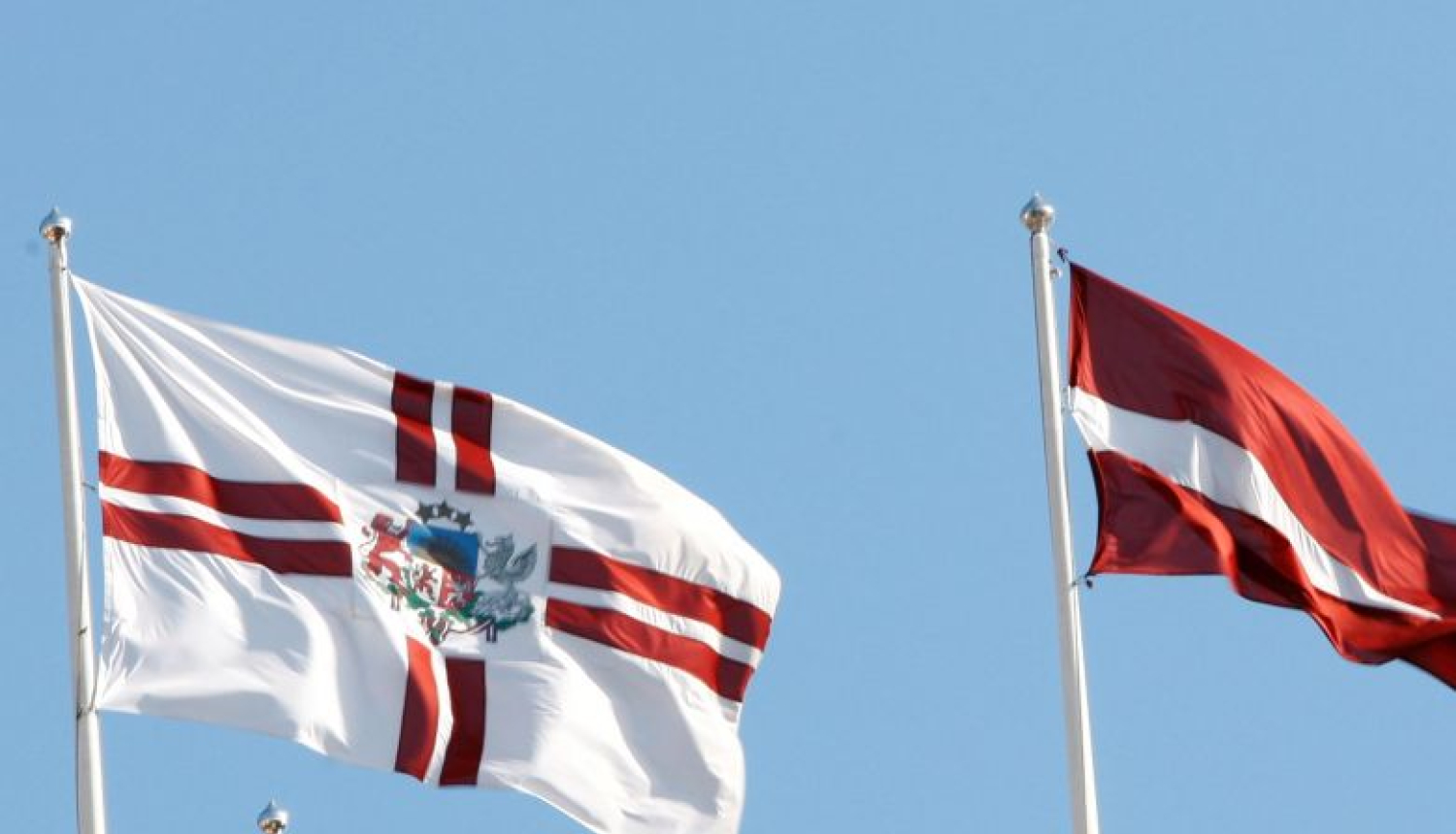 Valsts prezidents izsludinās grozījumus likumā “Par bijušās Valsts drošības komitejas dokumentu saglabāšanu, izmantošanu un personu sadarbības fakta ar VDK konstatēšanu” un grozījumus Patērētāju tiesību aizsardzības likumā