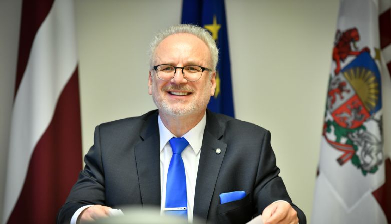 Valsts prezidents tālsarunā sveic jaunievēlēto Moldovas prezidenti