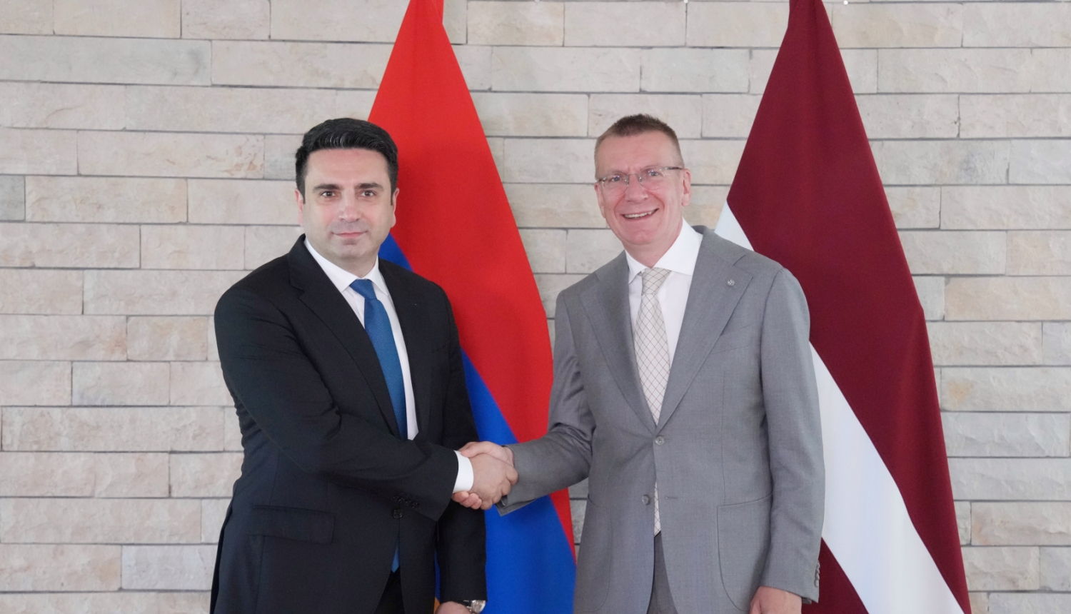 26.06.2024. Valsts prezidenta Edgara Rinkēviča tikšanās ar Armēnijas Nacionālās Asamblejas prezidentu Alenu Simonjanu (Alen Simonyan)