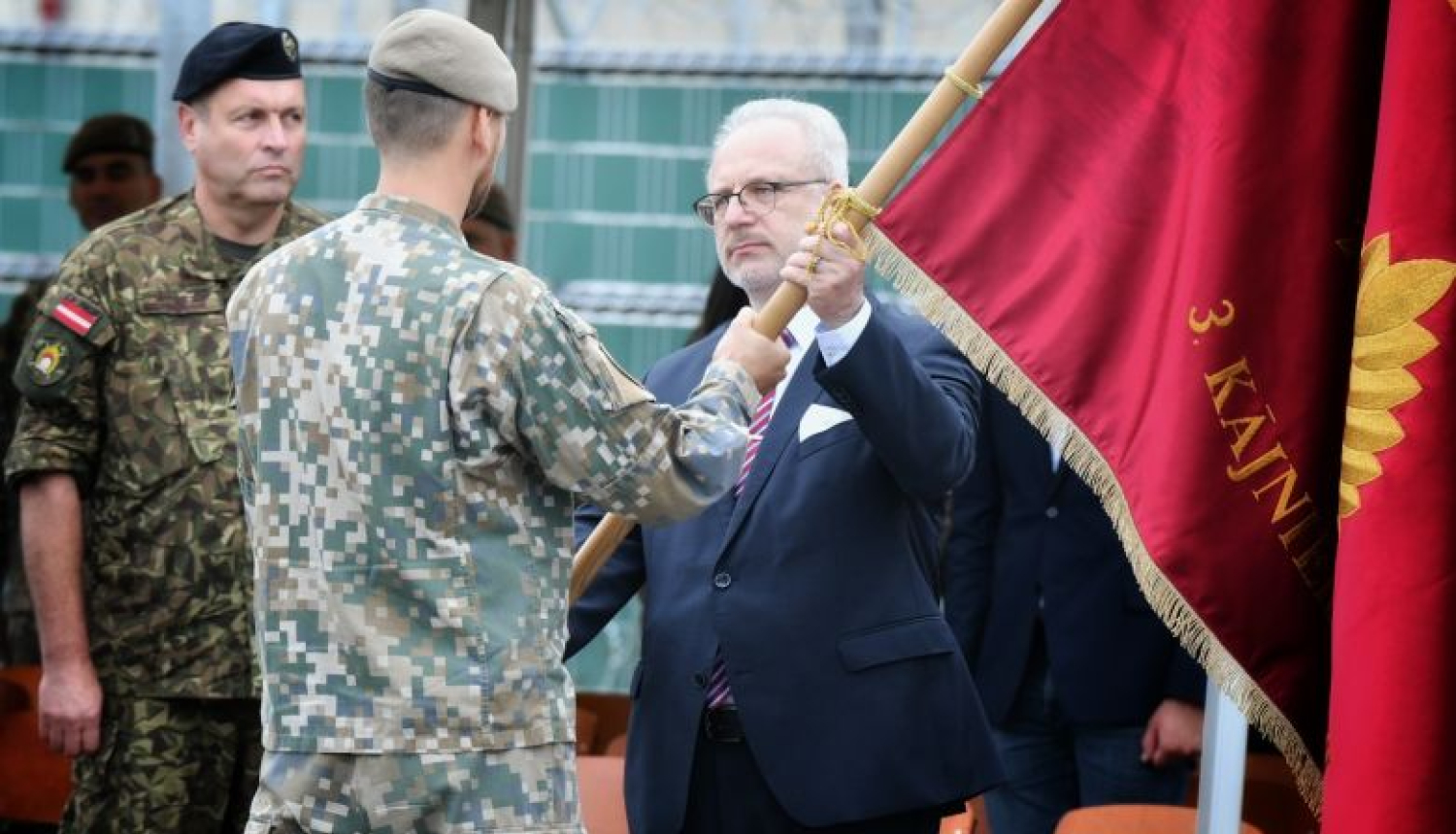Valsts prezidenta Egila Levita uzruna Sauszemes spēku Mehanizētās kājnieku brigādes 3. kājnieku bataljona karoga svinīgajā iesvētīšanas un pasniegšanas ceremonijā