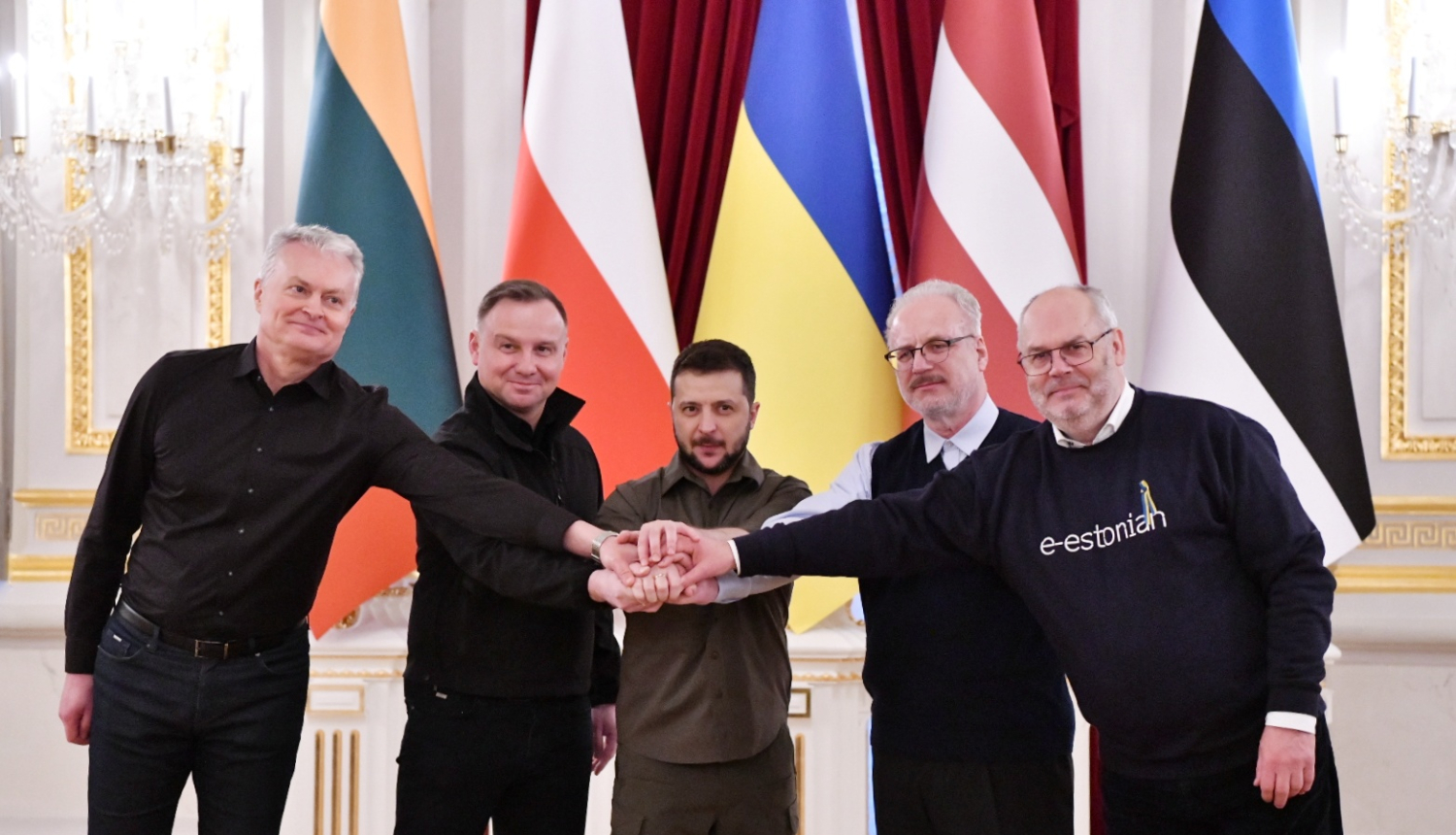 Baltijas valstu un Polijas prezidenti tiekas ar Ukrainas prezidentu Volodimiru Zelenski Kijivā