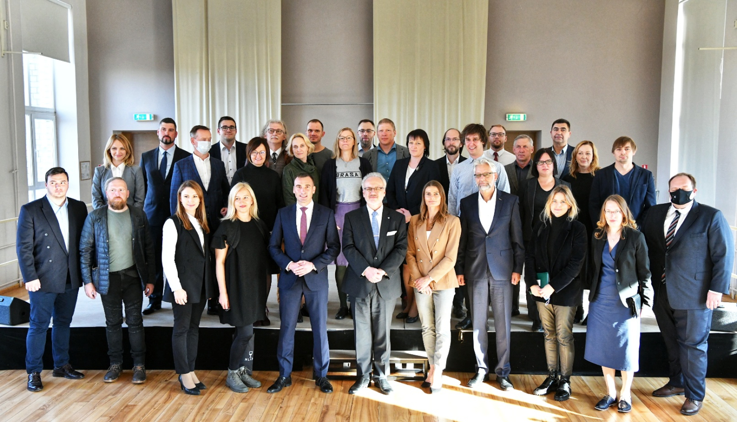 Valsts prezidents Egils Levits un Rīgas apkaimju biedrības pārstāvjiem