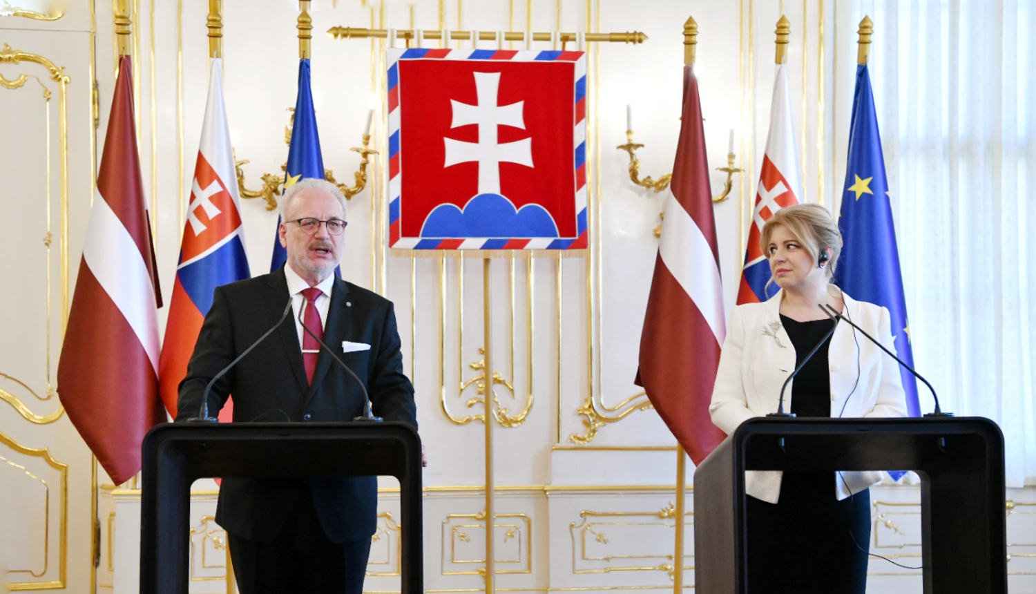 Valsts prezidenta Egila Levita oficiālā vizīte Slovākijā. Preses konference pēc tikšanās ar Slovākijas prezidenti. 