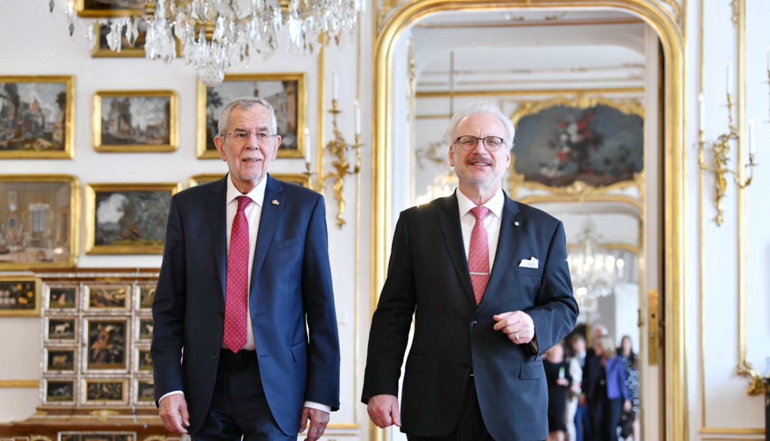 Aleksandrs Van der Bellens un Egils Levits