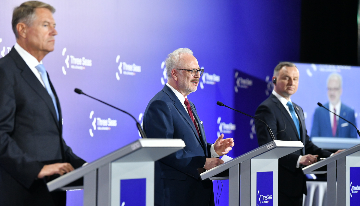 Rumānijas prezidents, Latvijas Valsts prezidents, Polijas prezidents preses konferencē