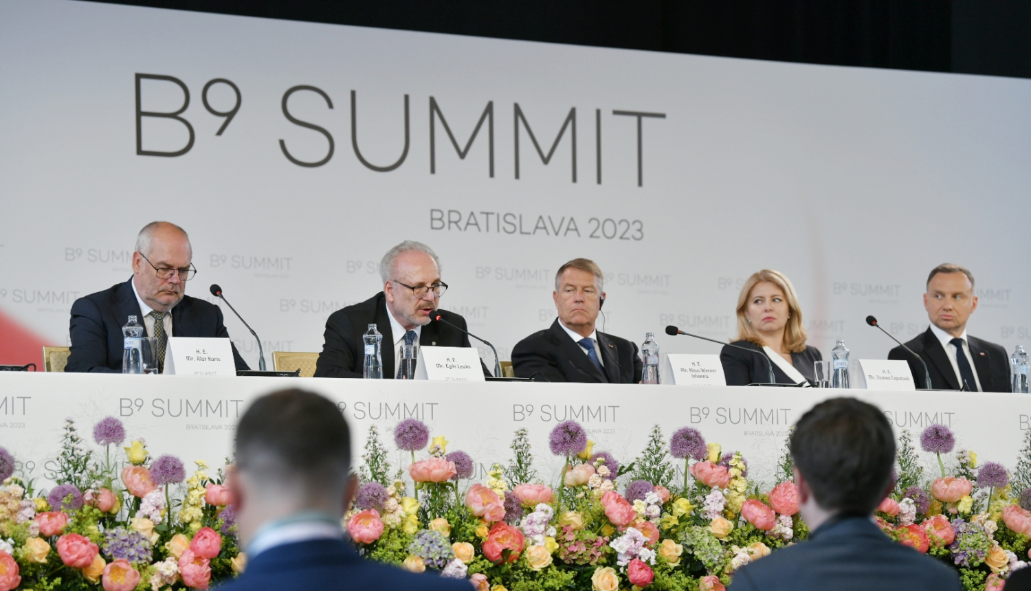 Valsts prezidents Egils Levits piedalās NATO Austrumu flanga valstu vadītāju sanāksmē Bratislavā