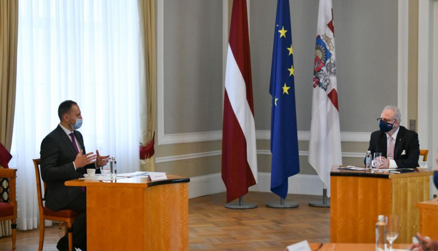 Valsts prezidents sarunā uzsver iekšlietu jomas valstisko nozīmi