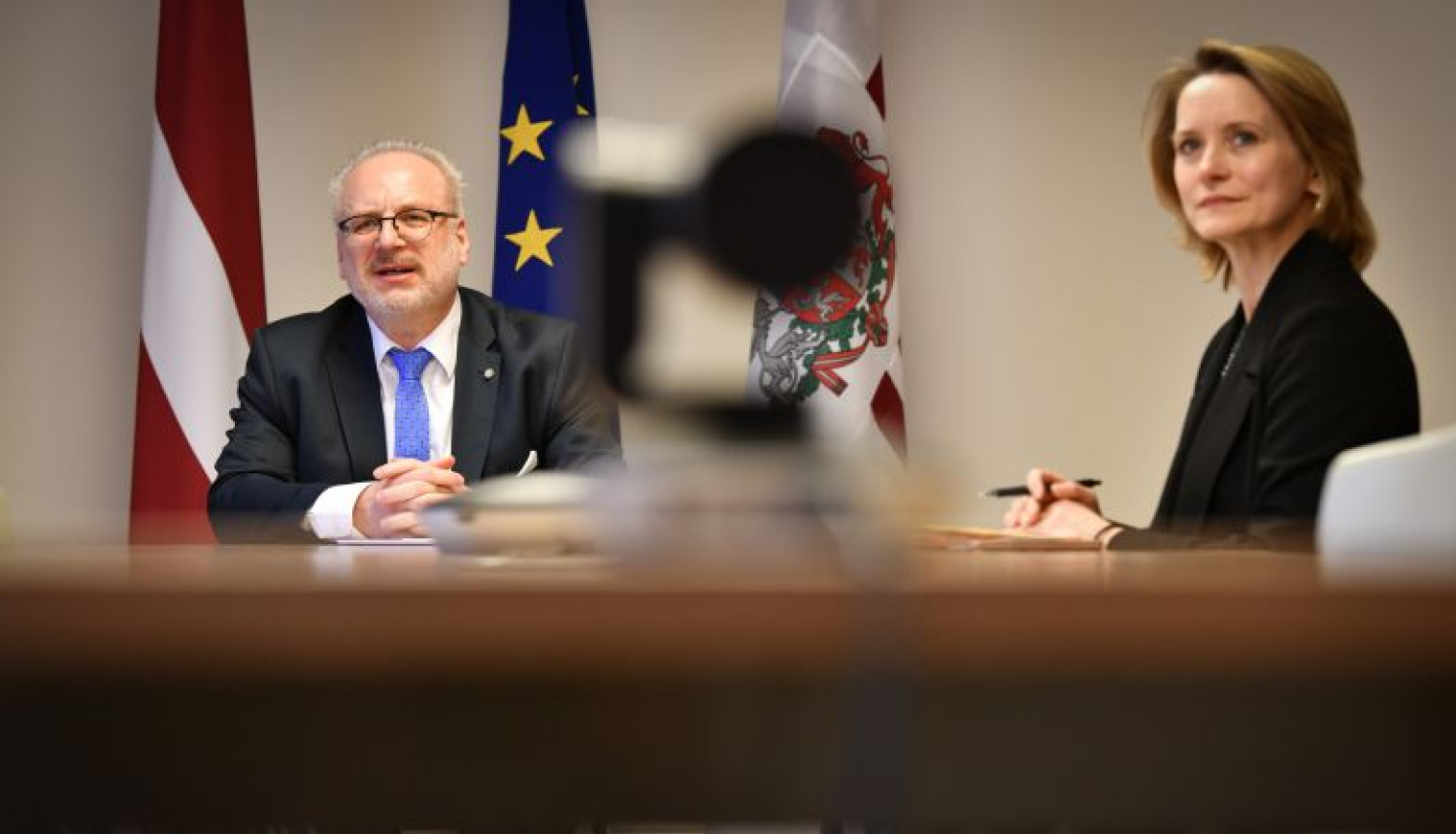 Latvijas un Gruzijas prezidenti izsaka cerību uz pēc iespējas drīzu gaisa satiksmes atjaunošanu starp Rīgu un Tbilisi