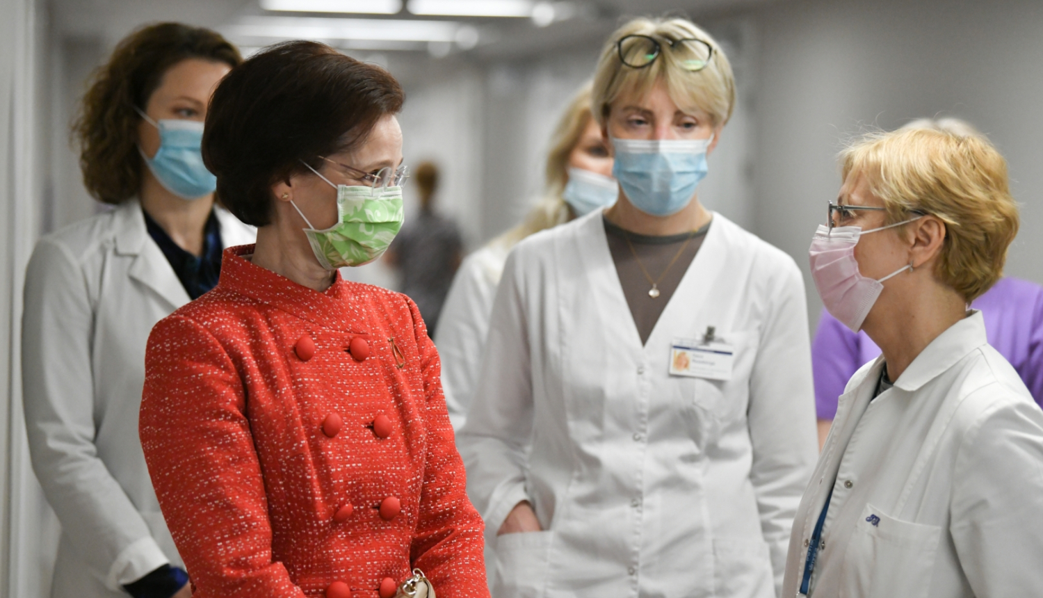 Andra Levite sarunājas ar ārstēm