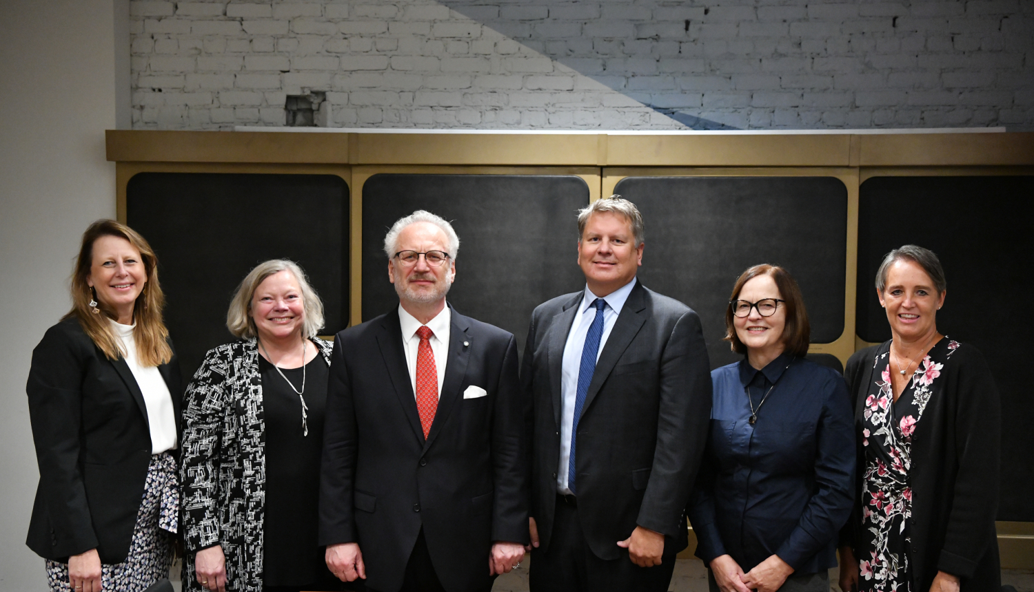 Egils Levits kopbildē ar ALA valdi