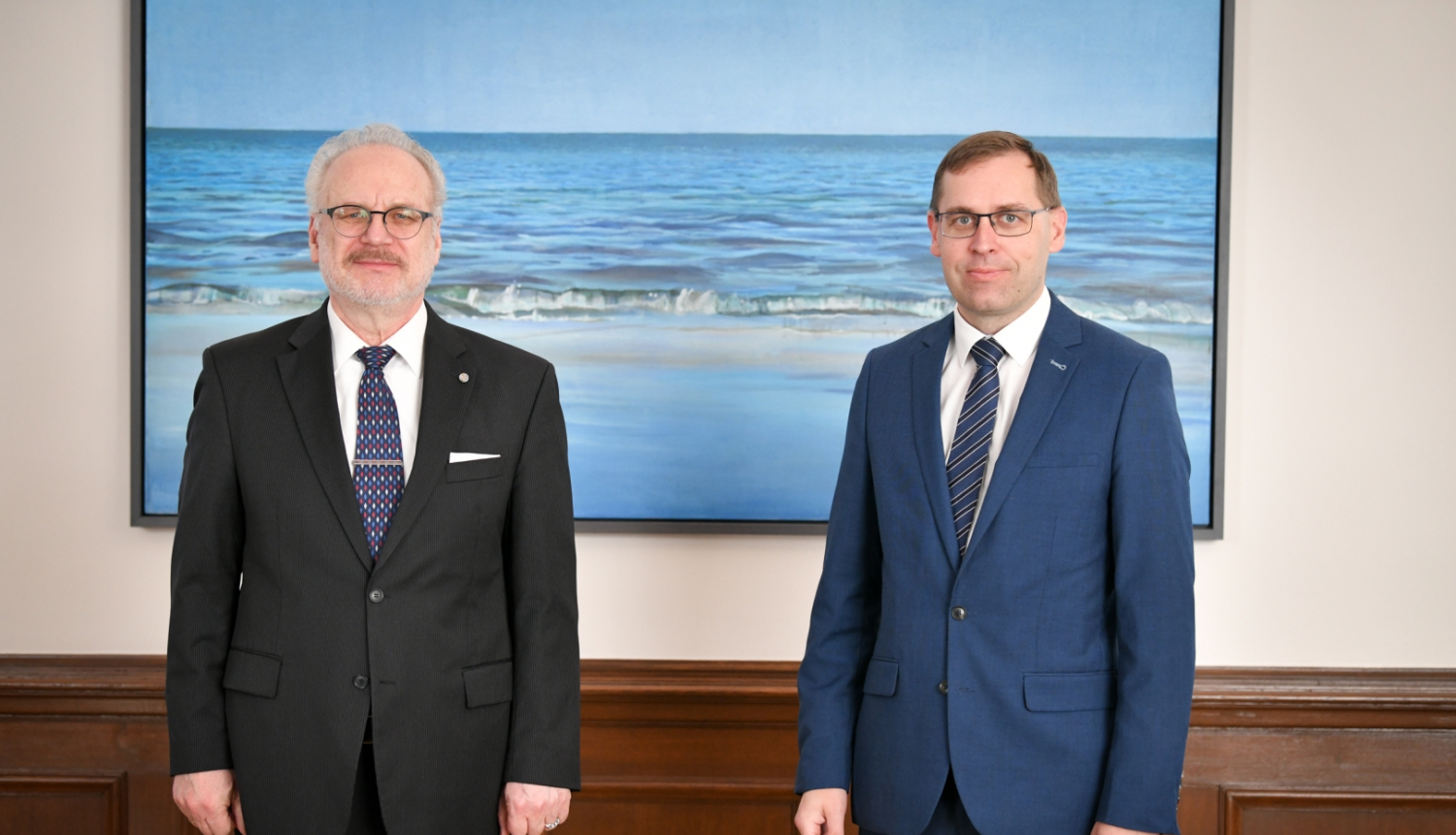 08.06.2023. Valsts prezidents Egils Levits tiekas ar valsts kontrolieri Rolandu Irkli