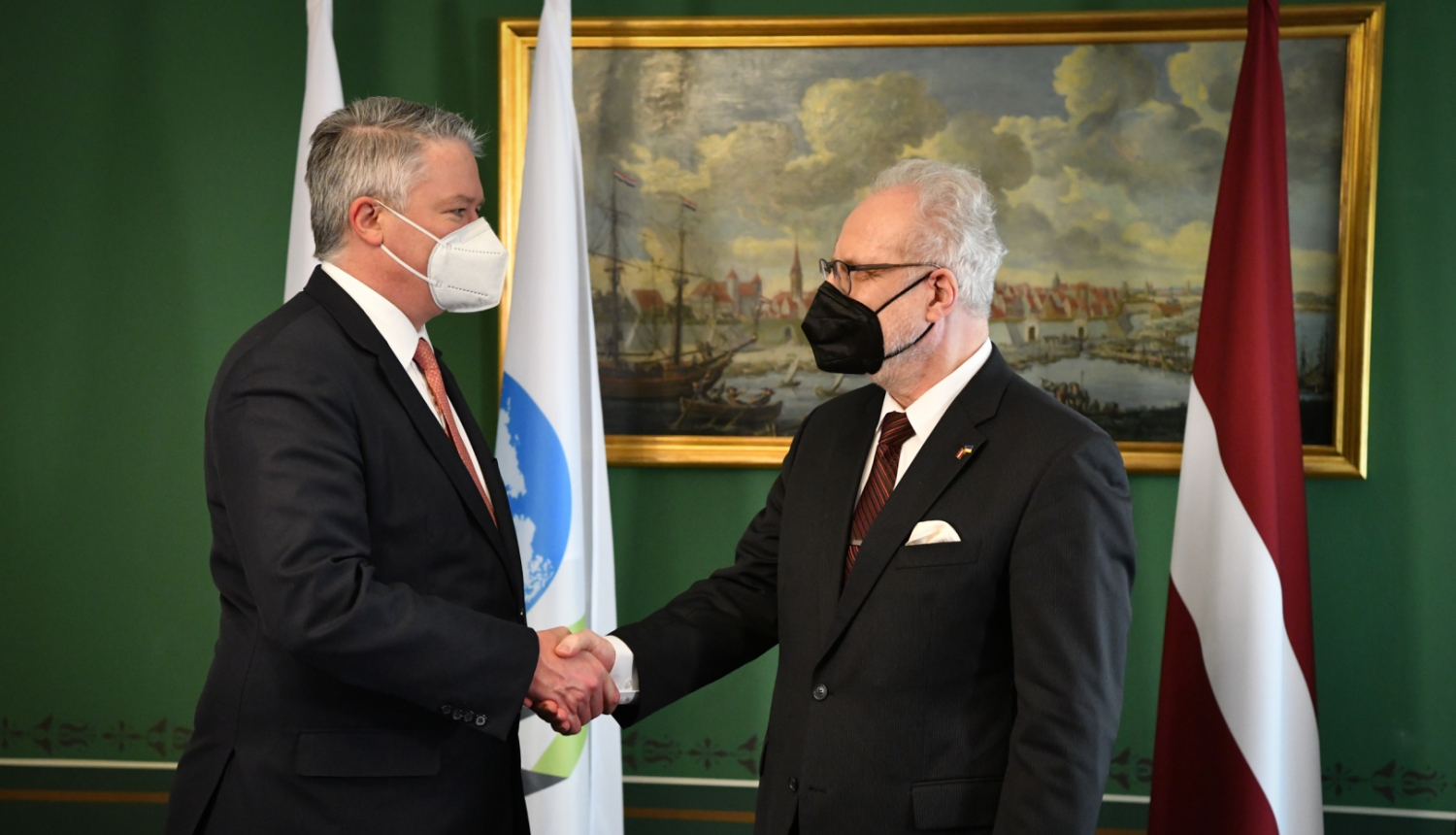 Matiass Kormans un Egils Levits