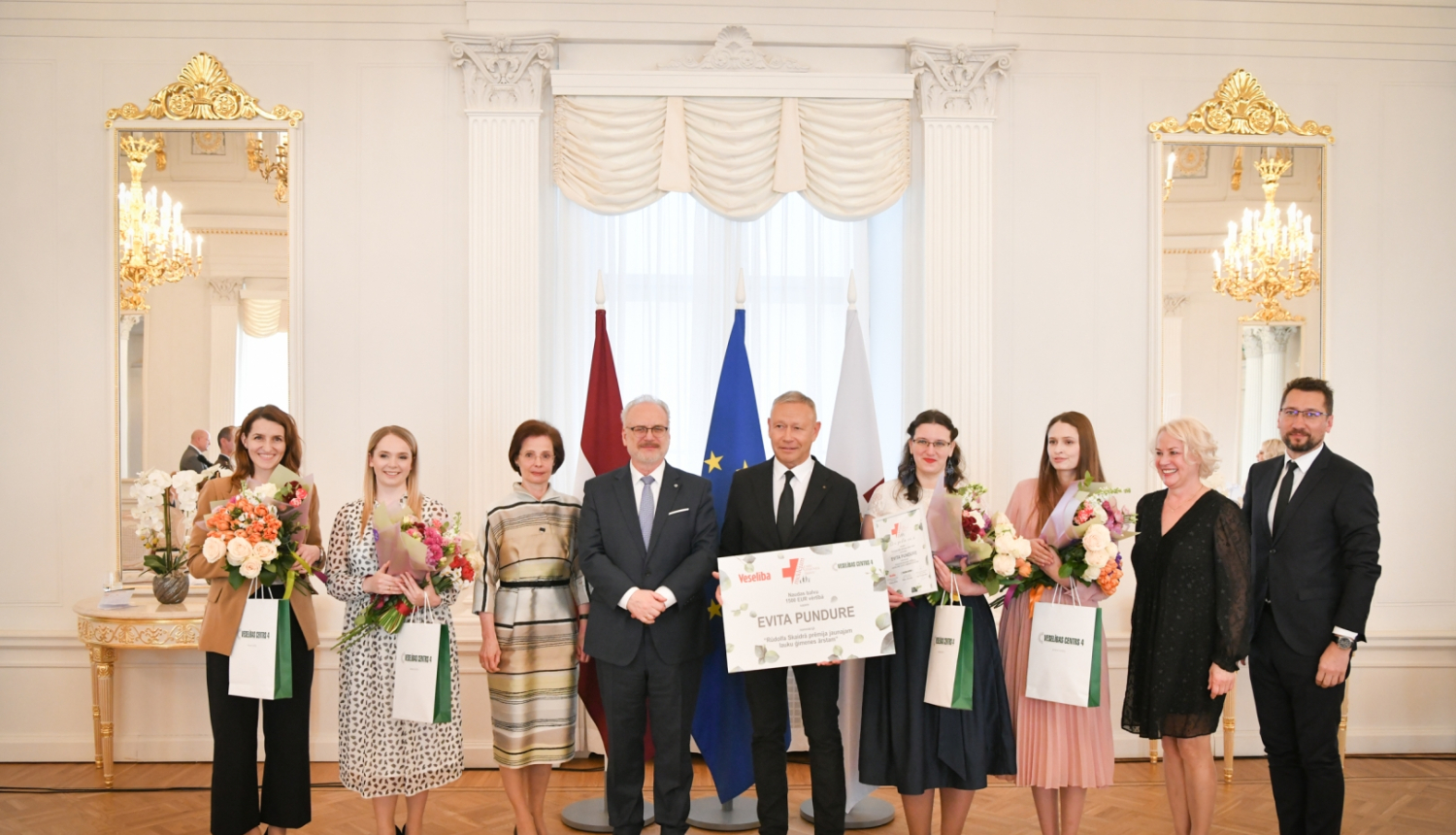 19.05.2023. Valsts prezidents Egils Levits un Andra Levite piedalās akcijas “Meklējam labu ģimenes ārstu” noslēguma pasākumā