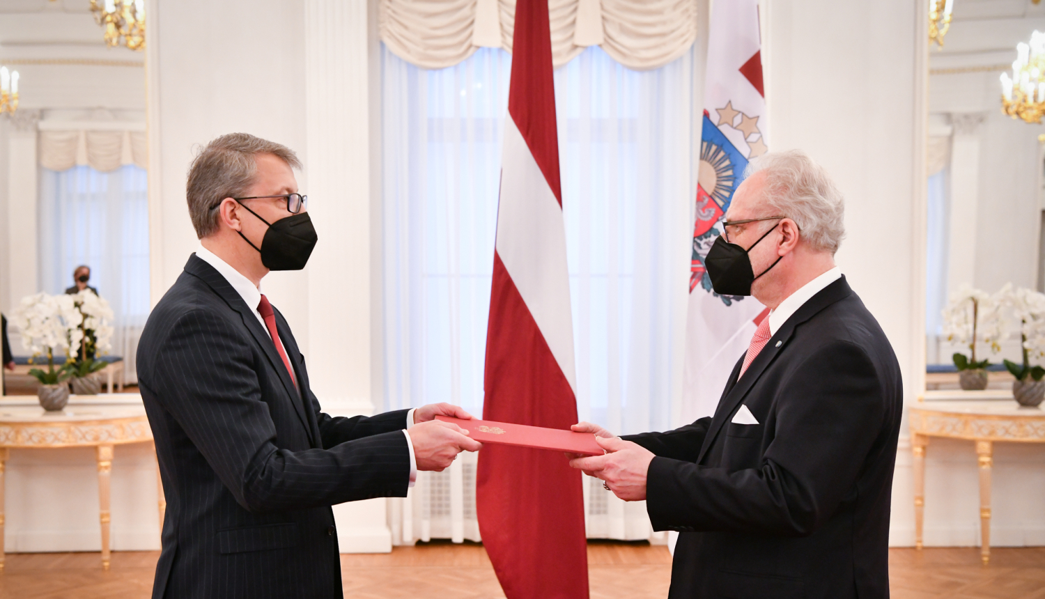 Kaspars Ozoliņš un Egils Levits