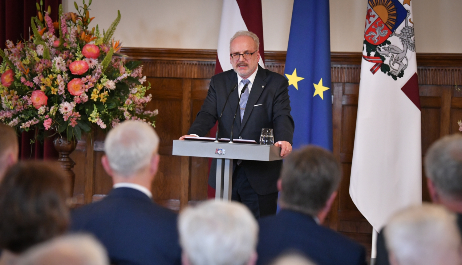 27.06.2023. Valsts prezidents Egils Levits tiekas ar sabiedrības pārstāvjiem prezidentūras noslēguma sarunā “Ar skatu nākotnē!”