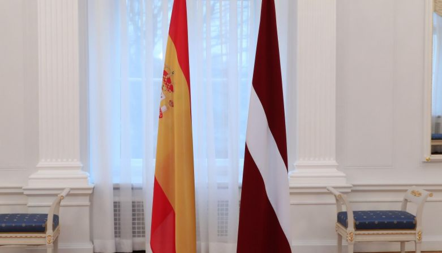 Valsts prezidents darbam Latvijā akreditē Spānijas, Slovēnijas, Ekvadoras un Tadžikistānas vēstniekus