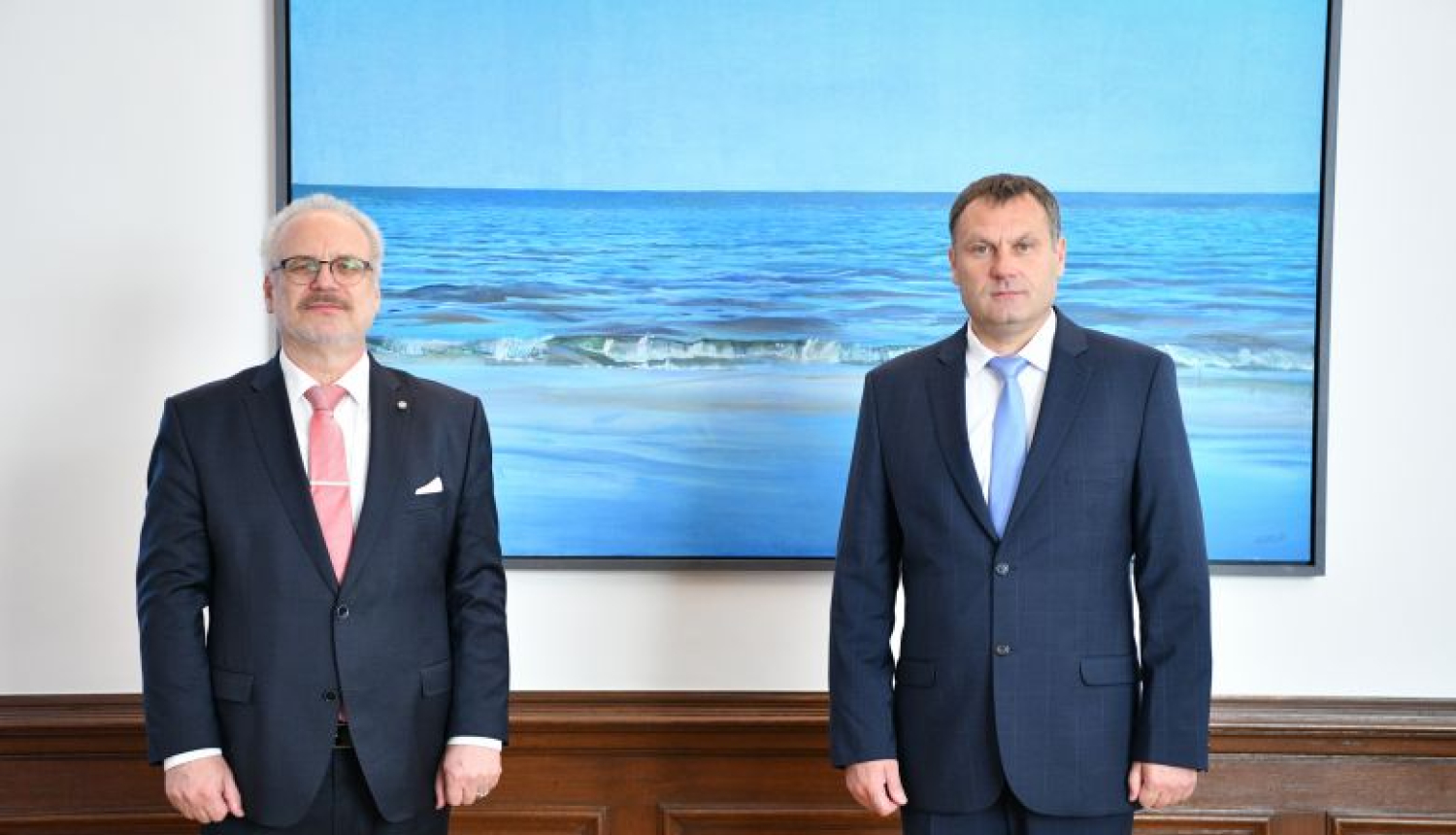 Valsts prezidents sveic ģenerālprokuroru J. Stukānu pirmajā darba dienā jaunajā amatā