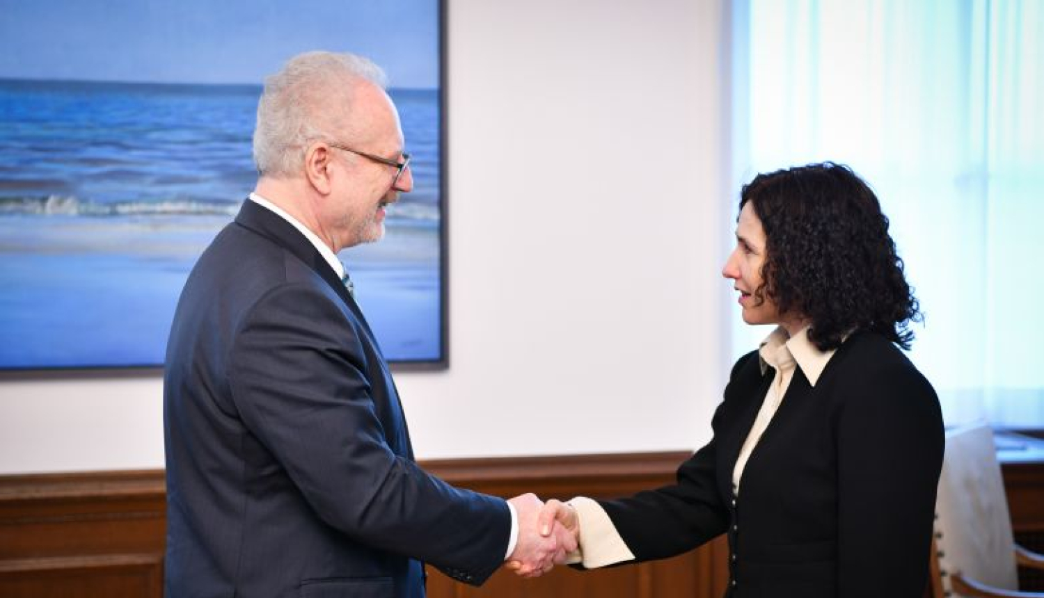 Valsts prezidents tiekas ar izglītības un zinātnes ministri Ilgu Šuplinsku
