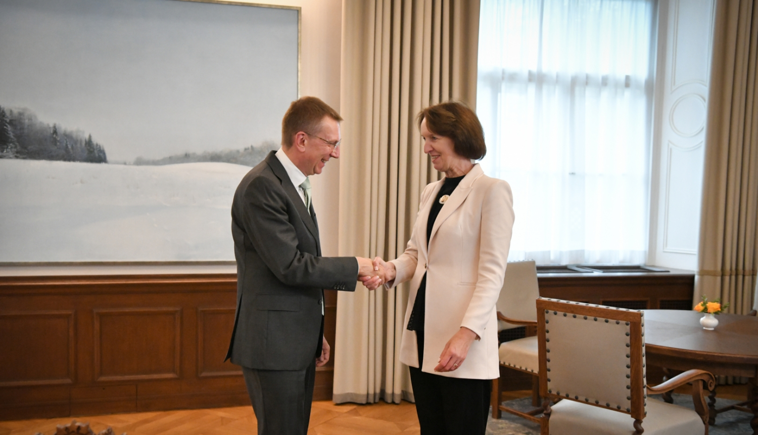 23.10.2023. Valsts prezidenta tikšanās ar vides aizsardzības un reģionālās attīstības ministri Ingu Bērziņu