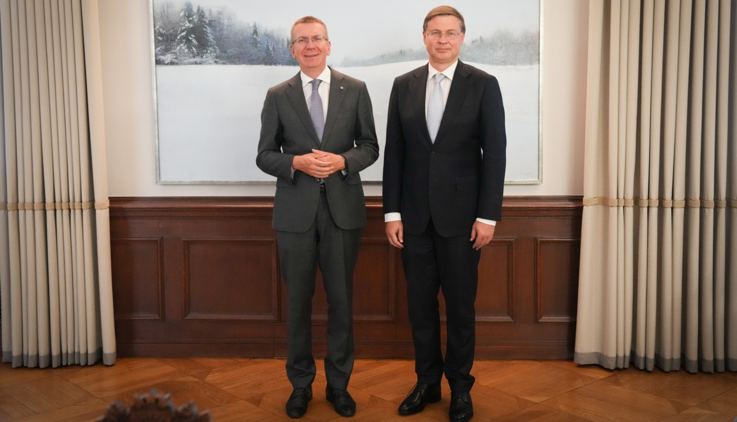 29.08.2024. Valsts prezidenta Edgara Rinkēviča tikšanās ar eirokomisāra amata kandidātu Valdi Dombrovski