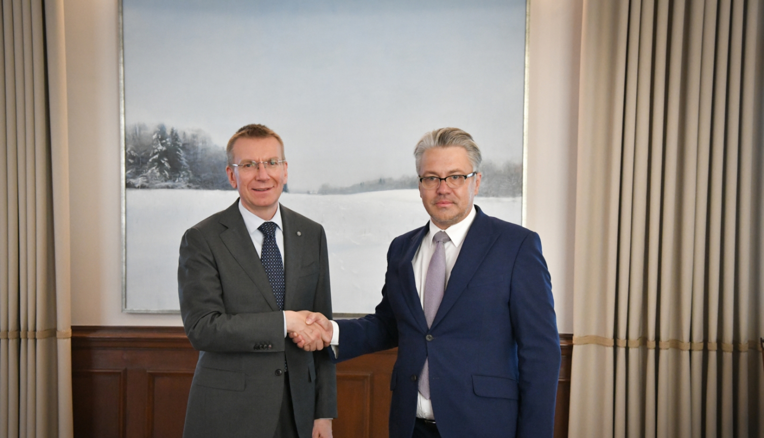 12.07.2023. Valsts prezidents Edgars Rinkēvičs tiekas ar tiesībsargu Juri Jansonu