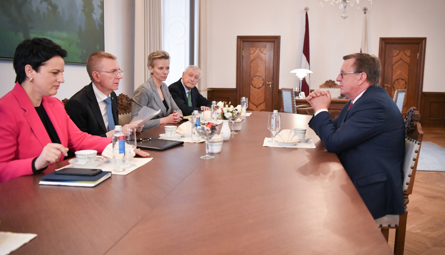 25.07.2023. Valsts prezidents Edgars Rinkēvičs tiekas ar iekšlietu ministru Māri Kučinski